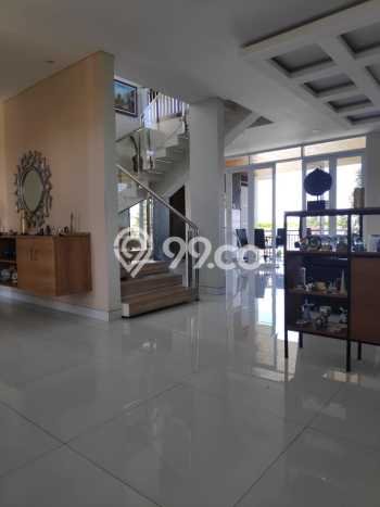 Ready to Use! Premium House LT 450m2 Desain Modern di Setiabudi Ready to Use! Premium House LT 450m2 Desain Modern di Setiabudi