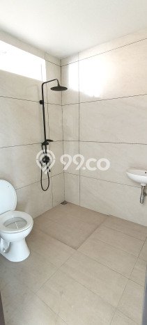Hunian Mewah Siap Huni LT 165m2 di Padalarang, Bandung Barat Hunian Mewah Siap Huni LT 165m2 di Padalarang, Bandung Barat