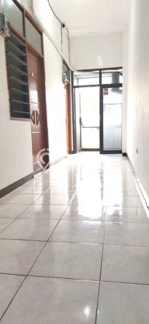 Unit Kost Dijual di Regol dengan 6 Kamar Tidur & Luas Bangunan 200m2 Unit Kost Dijual di Regol dengan 6 Kamar Tidur & Luas Bangunan 200m2