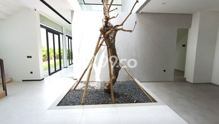 Rumah Luxury Modern Tanpa Renovasi di Kota Baru Parahyangan Bandung Rumah Luxury Modern Tanpa Renovasi di Kota Baru Parahyangan Bandung