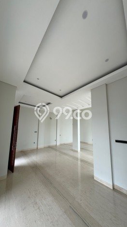 Dijual Rumah Mewah Megah Dengan View Eksklusif di Pantai Indah Kapuk, Jakarta Utara Dijual Rumah Mewah Megah Dengan View Eksklusif di Pantai Indah Kapuk, Jakarta Utara