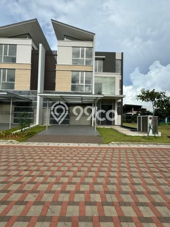 Rumah Elit Modern Siap Huni di Golf Island Jakarta Utara Rumah Elit Modern Siap Huni di Golf Island Jakarta Utara