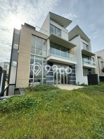 Rumah Elit Modern Siap Huni di Golf Island Jakarta Utara Rumah Elit Modern Siap Huni di Golf Island Jakarta Utara