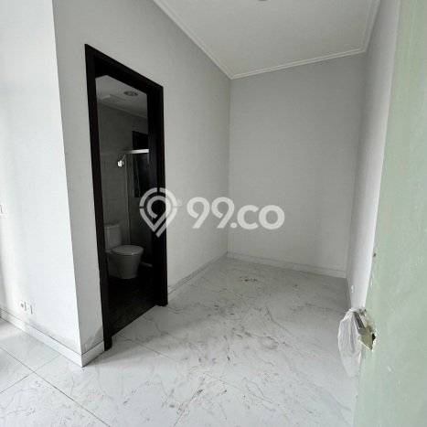 Jual Rumah Luas Elegan Dengan View Eksklusif di Pantai Indah Kapuk 2, Jakarta Utara Jual Rumah Luas Elegan Dengan View Eksklusif di Pantai Indah Kapuk 2, Jakarta Utara