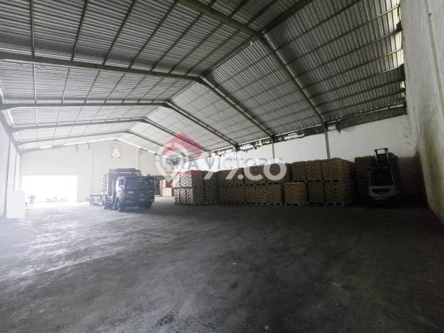 Gudang Disewakan di Kawasan Ramai Pakisaji, Malang Gudang Disewakan di Kawasan Ramai Pakisaji, Malang