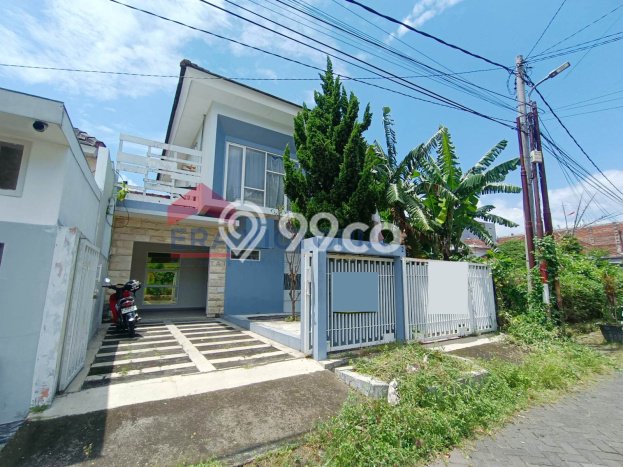 Rumah Modern Cantik 3 Kamar Siap Huni di Lowokwaru Rumah Modern Cantik 3 Kamar Siap Huni di Lowokwaru