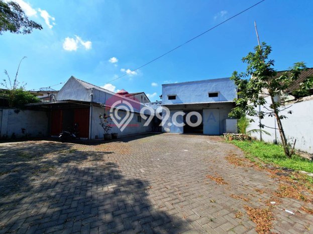 Gudang Dijual di Sukun Malang dengan LB 400m2 Gudang Dijual di Sukun Malang dengan LB 400m2