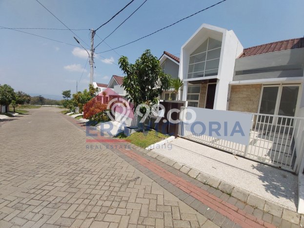 Rumah di Dau, 2 KT, Akses Rumah Sakit, LT 78m² LB 36m² Rumah di Dau, 2 KT, Akses Rumah Sakit, LT 78m² LB 36m²
