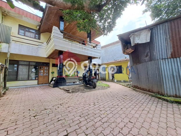 Rumah Luxury Modern Tanpa Renovasi di Soekarno Hatta Malang Rumah Luxury Modern Tanpa Renovasi di Soekarno Hatta Malang