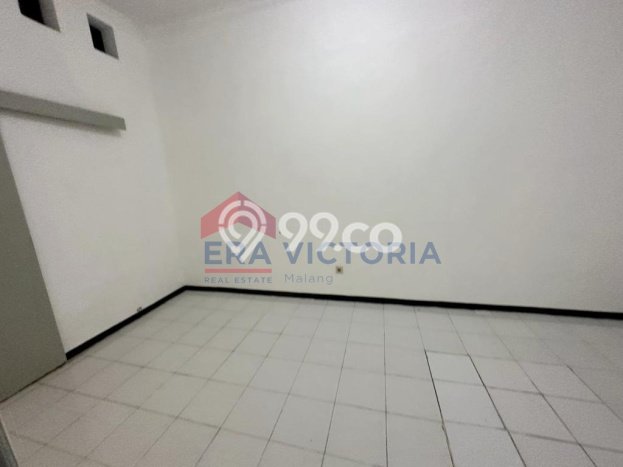 BEST DEAL! Rumah area Sulfat, 1 KM, Dekat Fasilitas Umum, Luas 107m² LB 90m² BEST DEAL! Rumah area Sulfat, 1 KM, Dekat Fasilitas Umum, Luas 107m² LB 90m²
