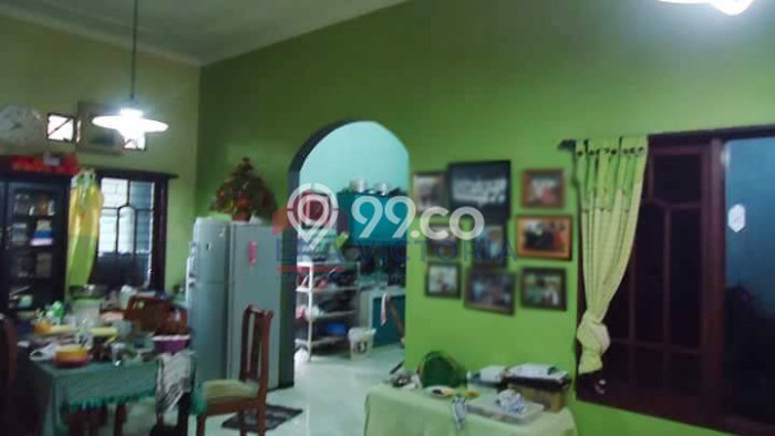 Rumah kawasan Lowokwaru, Malang, Luas 300m² LB 200m² Rumah kawasan Lowokwaru, Malang, Luas 300m² LB 200m²