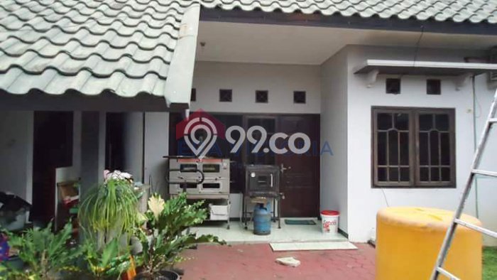 Rumah kawasan Lowokwaru, Malang, Luas 300m² LB 200m² Rumah kawasan Lowokwaru, Malang, Luas 300m² LB 200m²