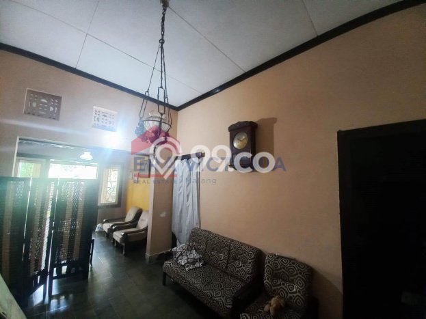 FEATURED! Rumah Nyaman area Gunung-gunung, Luas 207m² LB 180m² FEATURED! Rumah Nyaman area Gunung-gunung, Luas 207m² LB 180m²