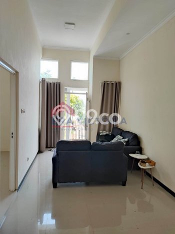 Rumah Modern 2 KT di Cemorokandang Malang Unfurnished Rumah Modern 2 KT di Cemorokandang Malang Unfurnished