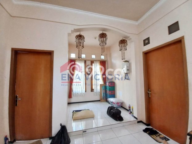 LIMITED OFFER! Rumah Berkualitas area Tlogomas, LT 403m² LB 400m² LIMITED OFFER! Rumah Berkualitas area Tlogomas, LT 403m² LB 400m²