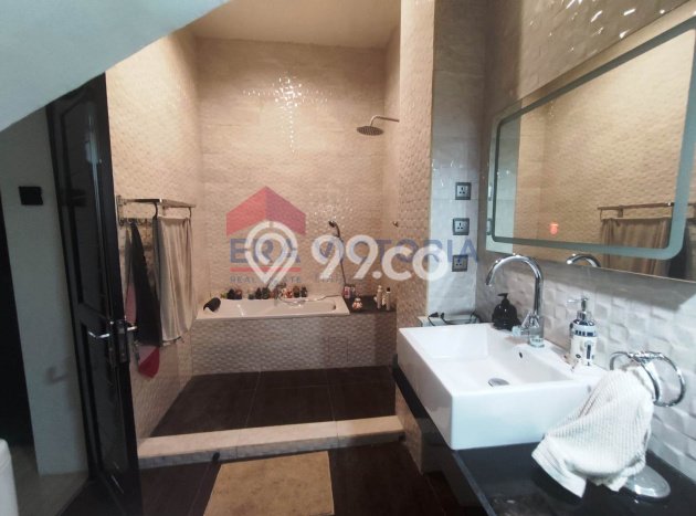 HARGA SPECIAL! Rumah Nyaman area Buring, Malang, Luas 98m² Bangunan 90m² Bisa Nego! HARGA SPECIAL! Rumah Nyaman area Buring, Malang, Luas 98m² Bangunan 90m² Bisa Nego!