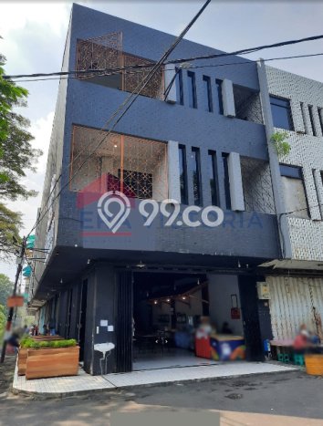 LOKASI STRATEGIS! Ruko di Klojen, Luas 360m2m², Area Komersial, Jalan Utama LOKASI STRATEGIS! Ruko di Klojen, Luas 360m2m², Area Komersial, Jalan Utama