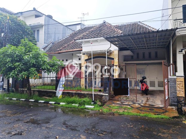 Rumah Lokasi Premium Taman Sulfat Kondisi Siap Huni Jalan Lebar Rumah Lokasi Premium Taman Sulfat Kondisi Siap Huni Jalan Lebar