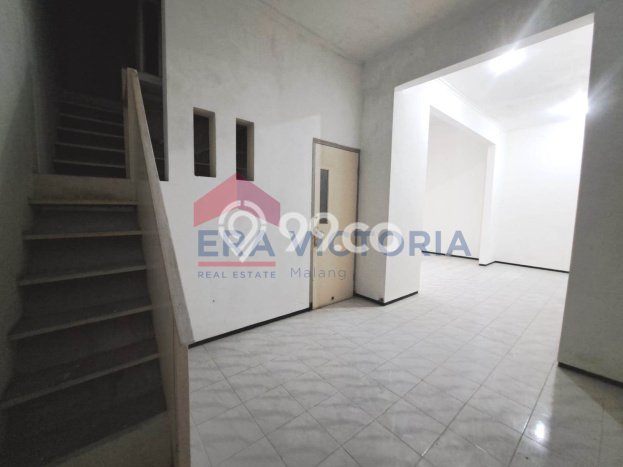 Rumah Lokasi Premium Taman Sulfat Kondisi Siap Huni Jalan Lebar Rumah Lokasi Premium Taman Sulfat Kondisi Siap Huni Jalan Lebar