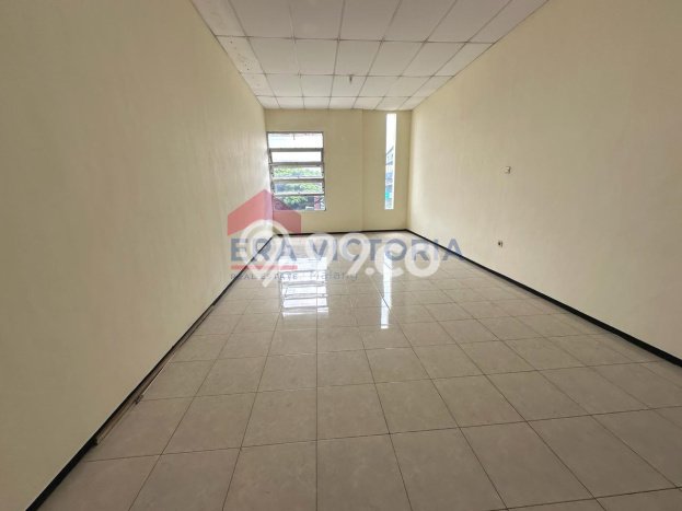 Ruko Disewakan di Blimbing, Luas 207m², Lokasi Strategis, Siap Operasi Ruko Disewakan di Blimbing, Luas 207m², Lokasi Strategis, Siap Operasi