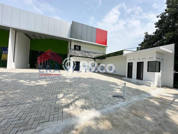 AREA KOMERSIAL! Gudang For Rent di Pakis, Luas 950m², Jalan Strategis, Ready Operasional AREA KOMERSIAL! Gudang For Rent di Pakis, Luas 950m², Jalan Strategis, Ready Operasional