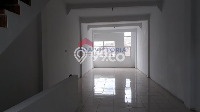 LOKASI STRATEGIS! Ruko Kawasan Lowokwaru, Luas 240m², Area Ramai, Siap Operasional LOKASI STRATEGIS! Ruko Kawasan Lowokwaru, Luas 240m², Area Ramai, Siap Operasional