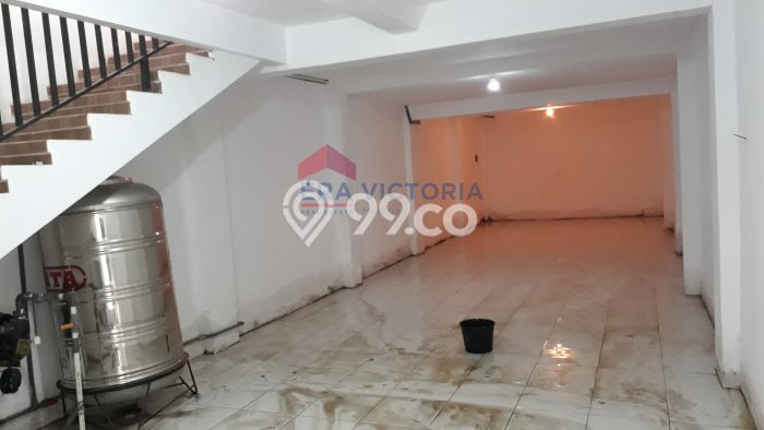 LOKASI STRATEGIS! Ruko Kawasan Lowokwaru, Luas 240m², Area Ramai, Siap Operasional LOKASI STRATEGIS! Ruko Kawasan Lowokwaru, Luas 240m², Area Ramai, Siap Operasional