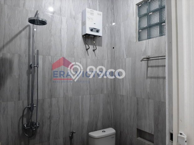 Rumah Modern Cantik 3 KT Bisa Langsung Pindah di Klojen Rumah Modern Cantik 3 KT Bisa Langsung Pindah di Klojen