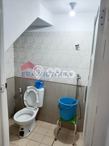 Rumah Modern Cantik 3 KT Bisa Langsung Pindah di Klojen Rumah Modern Cantik 3 KT Bisa Langsung Pindah di Klojen