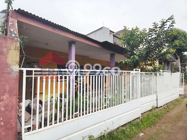 Dijual Cepat Rumah Favorit Siap Huni LB 250m2 di Pakis, Malang Dijual Cepat Rumah Favorit Siap Huni LB 250m2 di Pakis, Malang