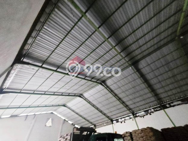 Gudang Disewakan di Kawasan Ramai Pakisaji, Malang Gudang Disewakan di Kawasan Ramai Pakisaji, Malang