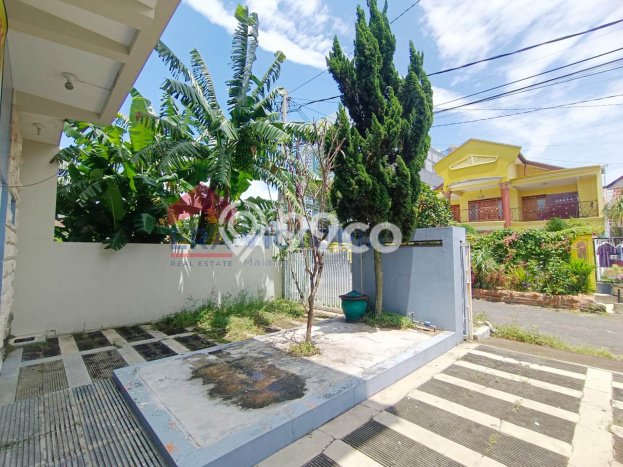 Rumah Modern Cantik 3 Kamar Siap Huni di Lowokwaru Rumah Modern Cantik 3 Kamar Siap Huni di Lowokwaru