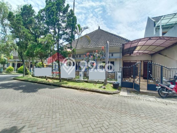 Dijual Rumah Premium dengan Fasilitas Sekitar Komplit di Lowokwaru, Malang Dijual Rumah Premium dengan Fasilitas Sekitar Komplit di Lowokwaru, Malang