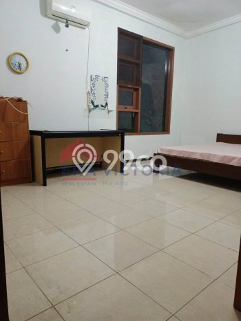 Jarang Ada! Rumah Sewa 5 Kamar Nyaman Siap Huni Tidar Jarang Ada! Rumah Sewa 5 Kamar Nyaman Siap Huni Tidar