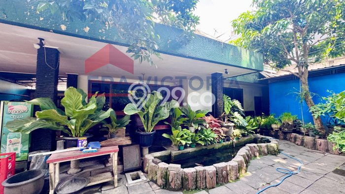 Dijual Murah Rumah dengan 6 Kamar Tidur dan 3 Kamar Mandi di Area Klojen, Malang Dijual Murah Rumah dengan 6 Kamar Tidur dan 3 Kamar Mandi di Area Klojen, Malang