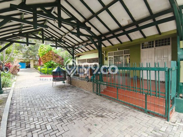 Dijual Hunian Mewah dengan Fasilitas Sekitar Lengkap di Batu, Batu Dijual Hunian Mewah dengan Fasilitas Sekitar Lengkap di Batu, Batu