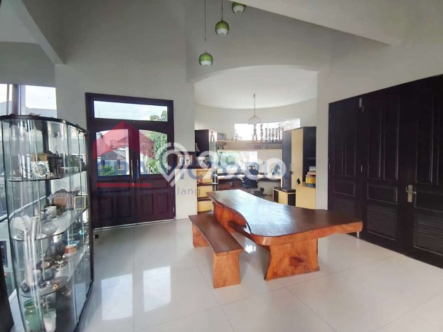 Dijual Hunian Mewah dengan Fasilitas Sekitar Komplit di Klojen, Malang Dijual Hunian Mewah dengan Fasilitas Sekitar Komplit di Klojen, Malang