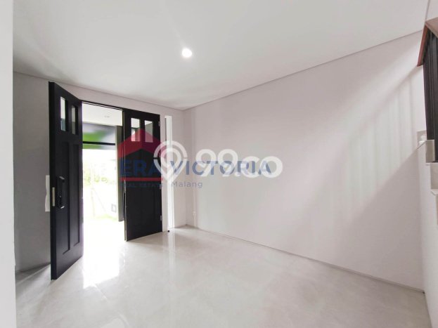 Jarang Ada! Rumah Kontrakan 3 Kamar Nyaman Siap Huni Tidar Jarang Ada! Rumah Kontrakan 3 Kamar Nyaman Siap Huni Tidar