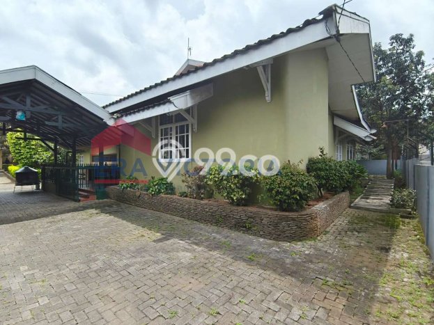 Dijual Hunian Mewah dengan Fasilitas Sekitar Lengkap di Batu, Batu Dijual Hunian Mewah dengan Fasilitas Sekitar Lengkap di Batu, Batu