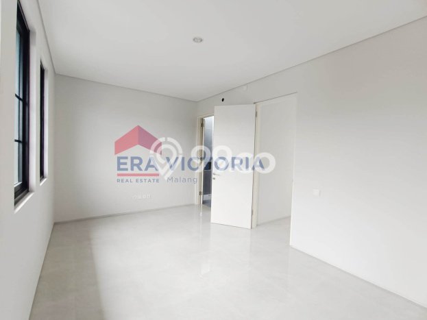 Jarang Ada! Rumah Kontrakan 3 Kamar Nyaman Siap Huni Tidar Jarang Ada! Rumah Kontrakan 3 Kamar Nyaman Siap Huni Tidar