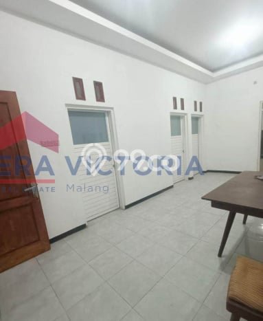 Rumah sewa siap pakai 3 KT di Surabaya Kota, Surabaya Rumah sewa siap pakai 3 KT di Surabaya Kota, Surabaya