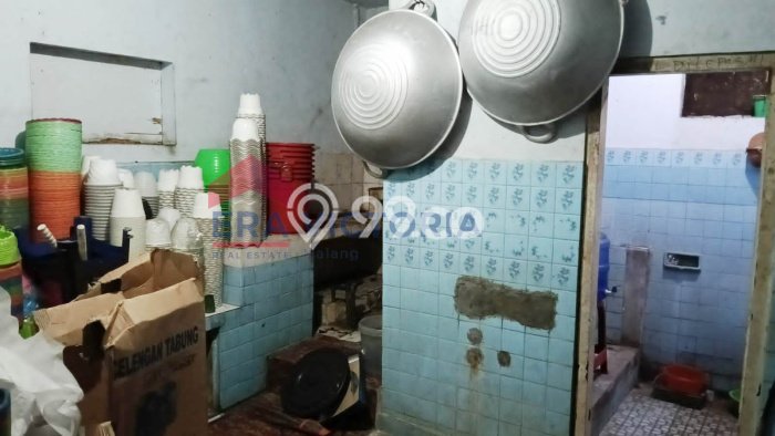 Ruko Dijual di Prime Area Malang Luas 265m2 Ruko Dijual di Prime Area Malang Luas 265m2