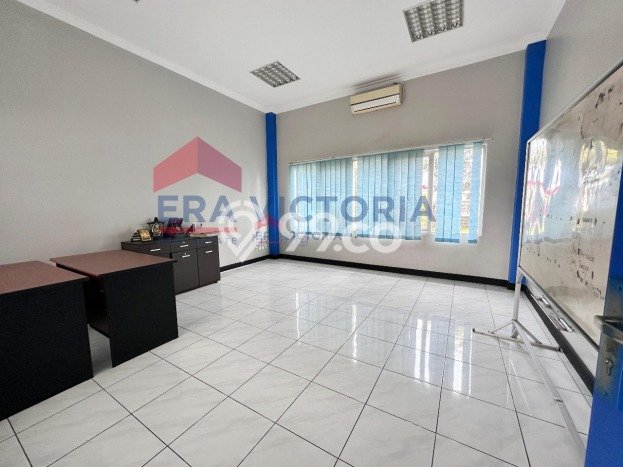 Komersial Dijual di Pakisaji Malang dengan LB 1730m2 Komersial Dijual di Pakisaji Malang dengan LB 1730m2