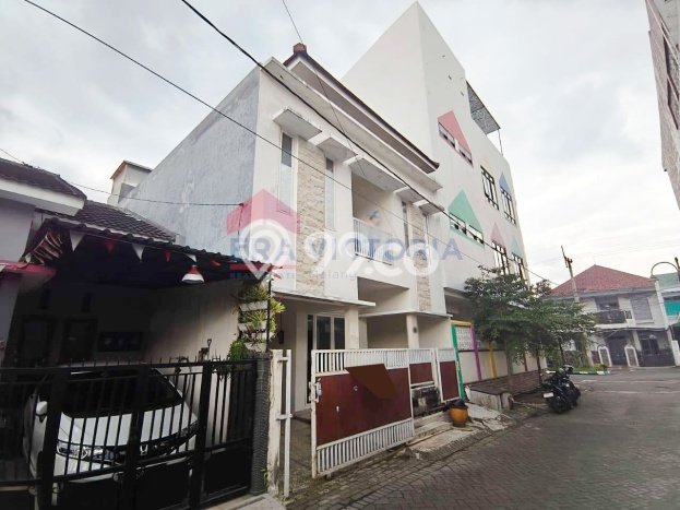 Jual Rumah Favorit Siap Huni LB 180m2 di Lowokwaru, Malang Jual Rumah Favorit Siap Huni LB 180m2 di Lowokwaru, Malang