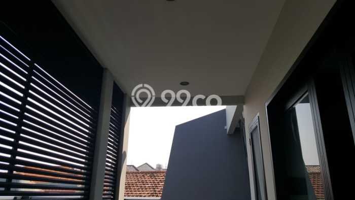 Dijual Rumah Elit Exclusive di Wonocolo, Surabaya Dijual Rumah Elit Exclusive di Wonocolo, Surabaya