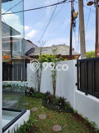 Hunian Elit LB 240m2 Siap Huni Desain Elegan di BSD Nusaloka, Tangerang Hunian Elit LB 240m2 Siap Huni Desain Elegan di BSD Nusaloka, Tangerang