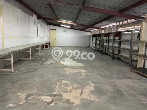 Pabrik untuk disewa di Parung Panjang punya LT 4890m2 & LB 3710m2 harga sewa kompetitif Pabrik untuk disewa di Parung Panjang punya LT 4890m2 & LB 3710m2 harga sewa kompetitif