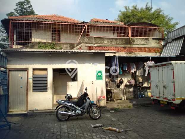 Area Ramai! Gudang Dijual di Tangerang untuk Bisnis Luas Bangunan 600m2 Area Ramai! Gudang Dijual di Tangerang untuk Bisnis Luas Bangunan 600m2