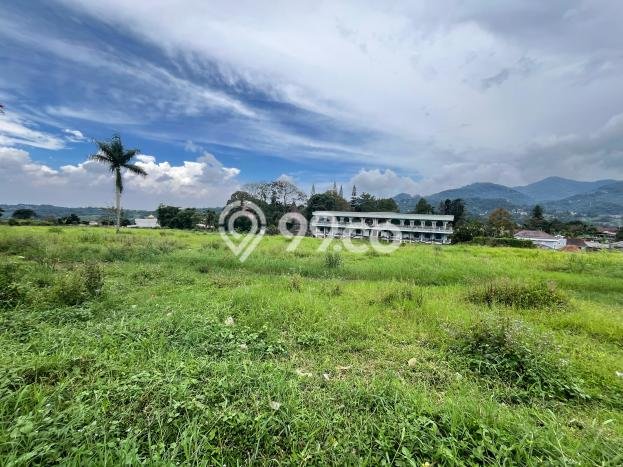 Tanah Dijual Lokasi Cisarua, Bogor Luas 1000m2 Legalitas Aman Tanah Dijual Lokasi Cisarua, Bogor Luas 1000m2 Legalitas Aman