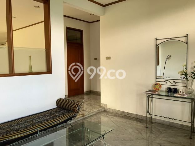 Rumah Mewah Siap Huni LT 1153m2 di Cidadap, Bandung Rumah Mewah Siap Huni LT 1153m2 di Cidadap, Bandung